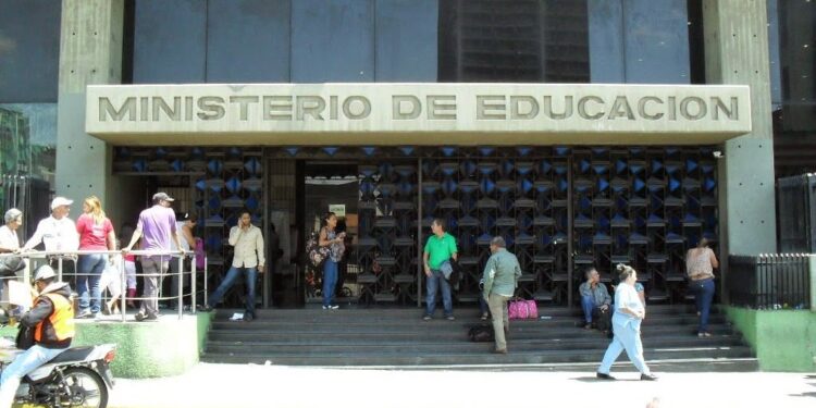 Educación