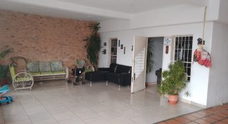 Casa en Urb. Villa alianza